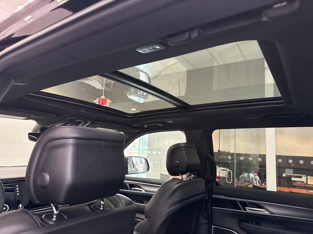 New 2026 Jeep Grand Wagoneer 4WD image 41