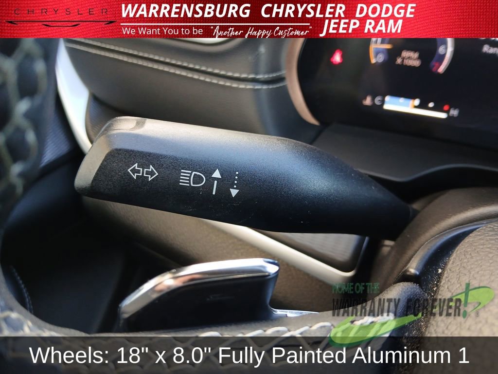 Used 2023 Jeep Grand Cherokee L Laredo image 24