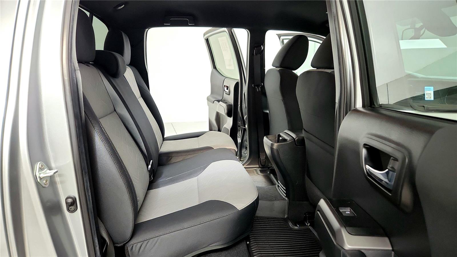 Certified 2023 Toyota Tacoma TRD Off-Road image 18