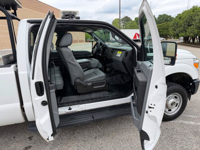 Used 2016 Ford F250 XL w/ Power Equipment Group AWD/4WD image 19