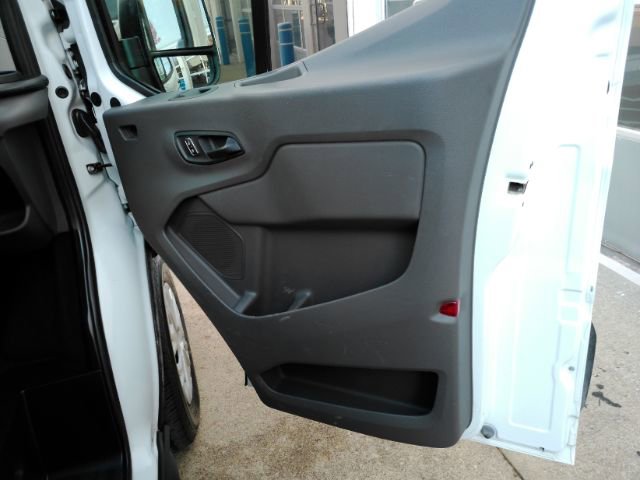 Used 2023 Ford Transit 350 XLT image 21