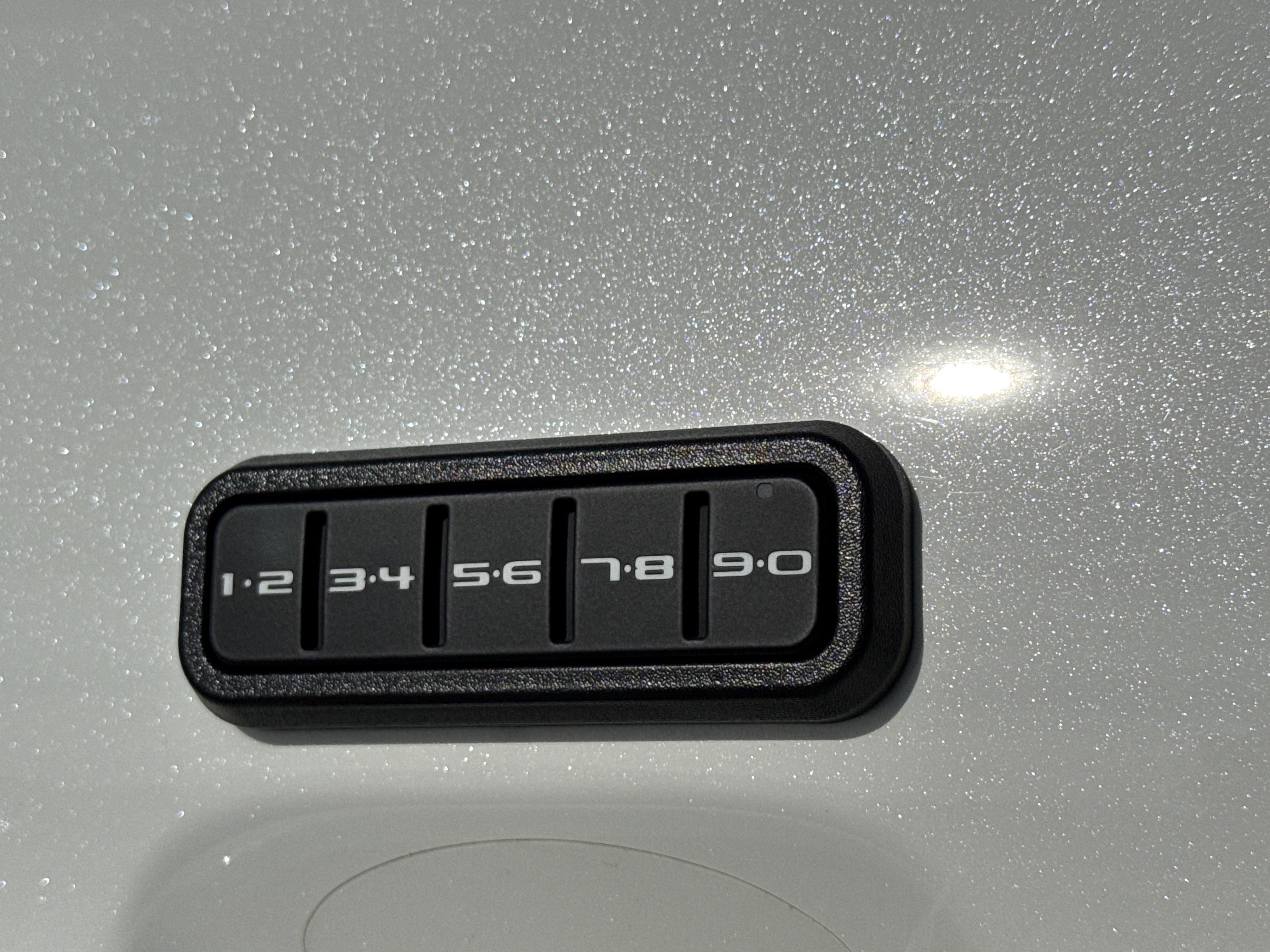 Used 2025 Ford F250 King Ranch w/ FX4 Off-Road Package image 36