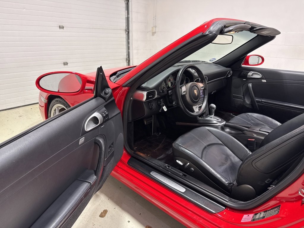 Used 2006 Porsche 911 Carrera S image 13