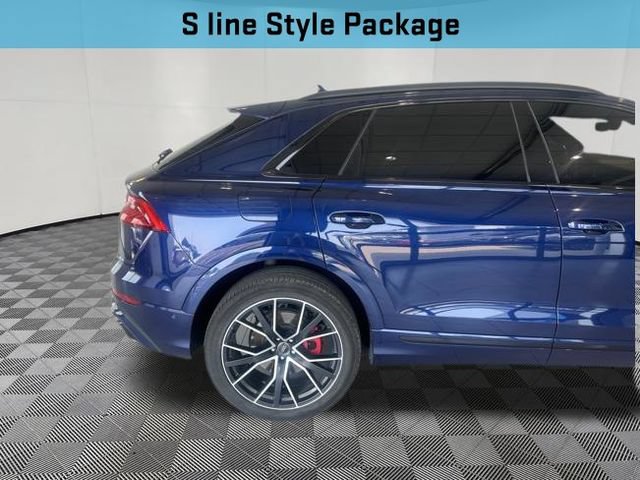 Used 2020 Audi Q8 Premium Plus w/ Premium Plus Package AWD/4WD image 11