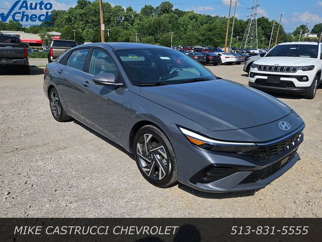 Used 2024 Hyundai Elantra SEL w/ Convenience Package FWD image 7