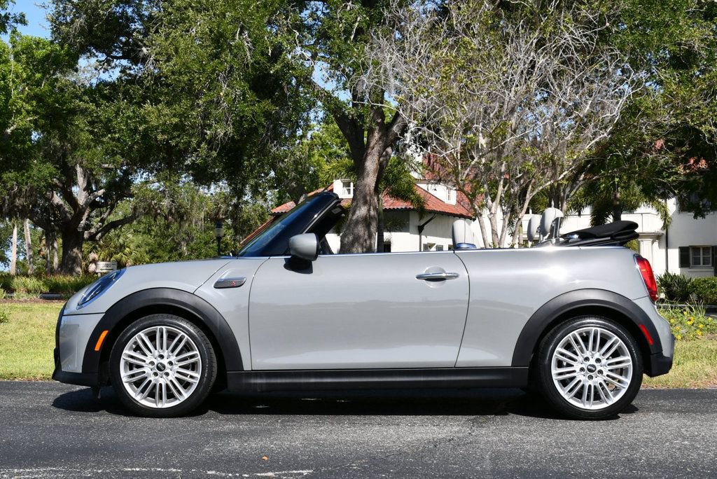 Used 2023 MINI Cooper S w/ Signature Upholstery Package FWD image 29