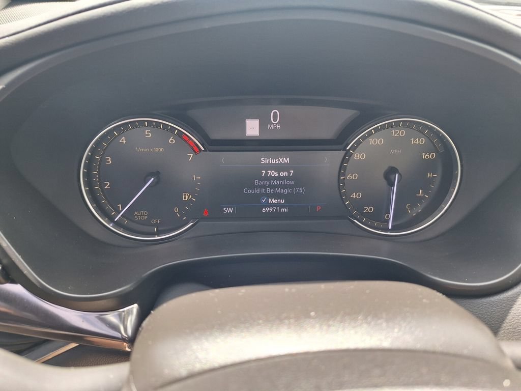 Used 2019 Cadillac XT4 Luxury FWD image 15