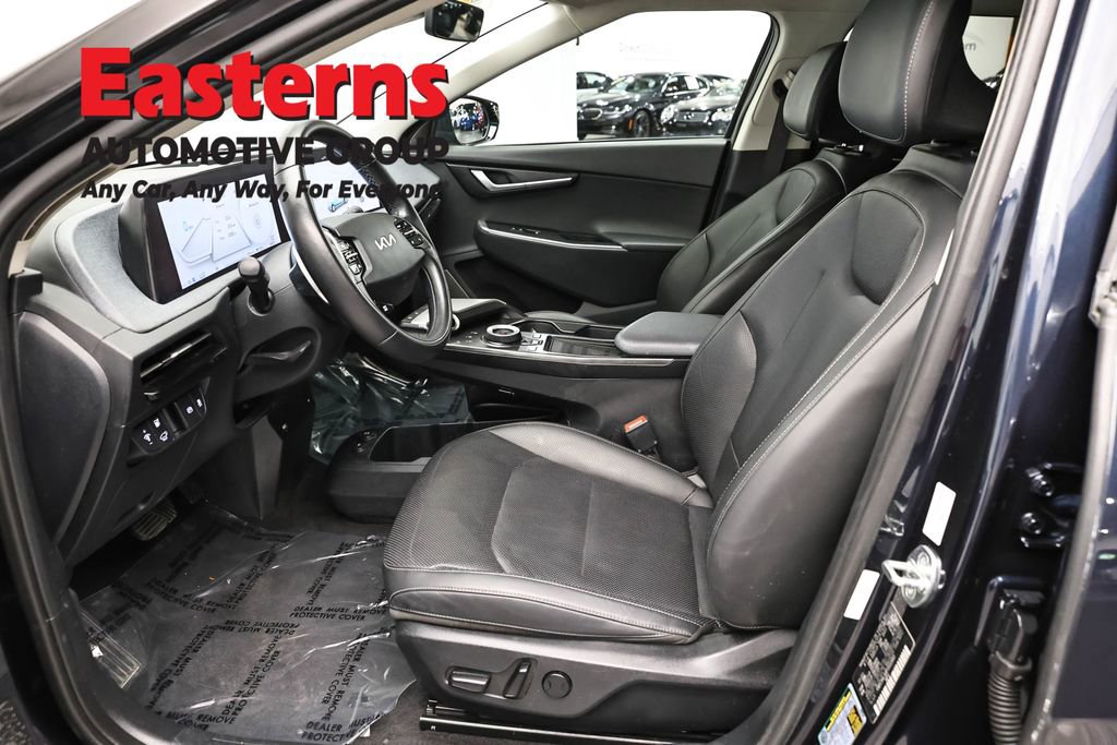 Used 2023 Kia EV6 Wind RWD image 14