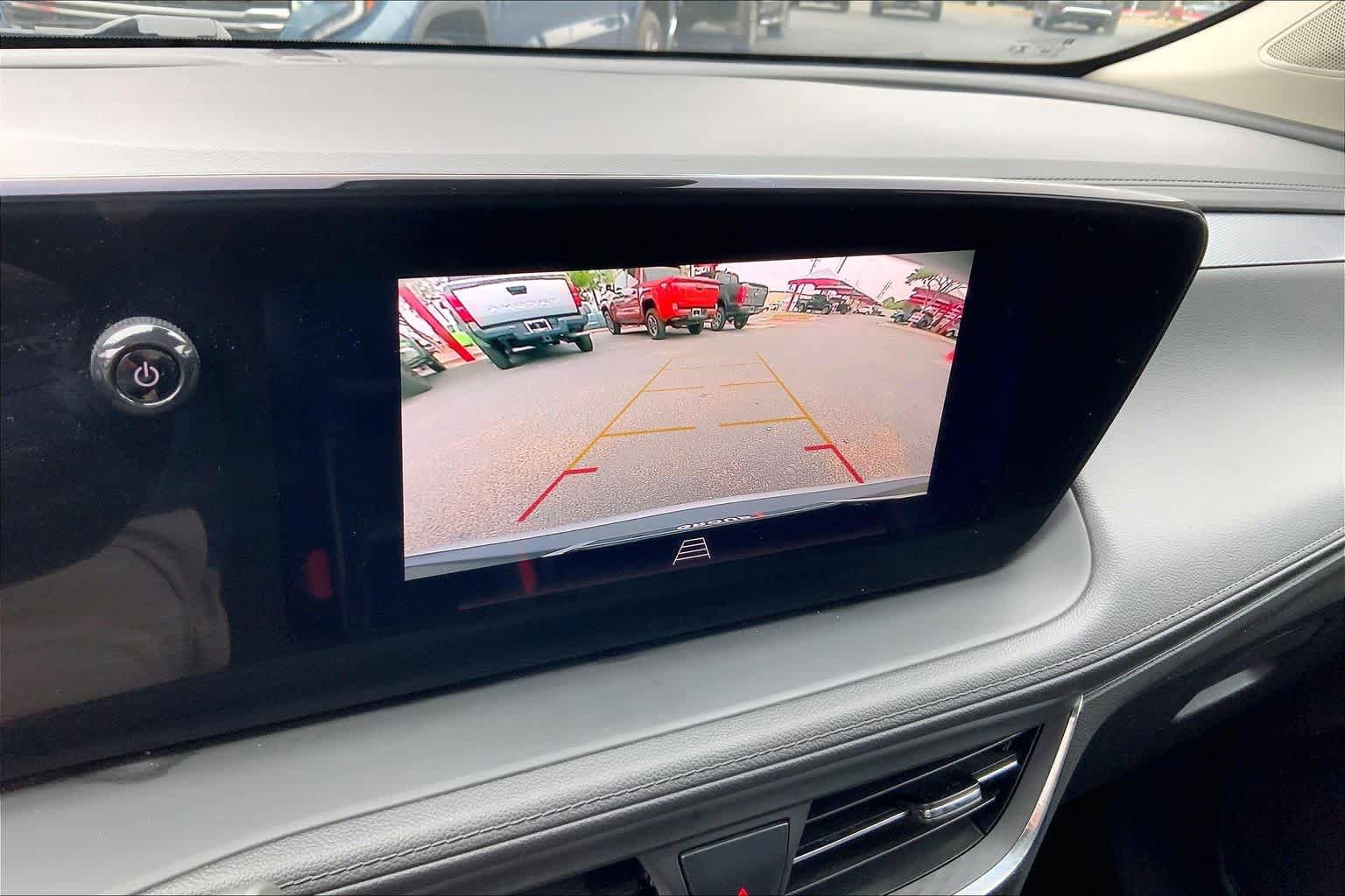 Used 2025 Buick Encore GX Preferred AWD/4WD image 27