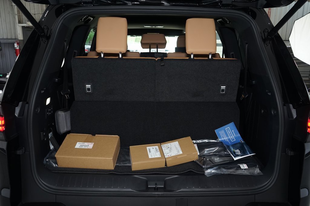 Used 2026 Lexus LX 600 4WD w/ Luxury Package image 38