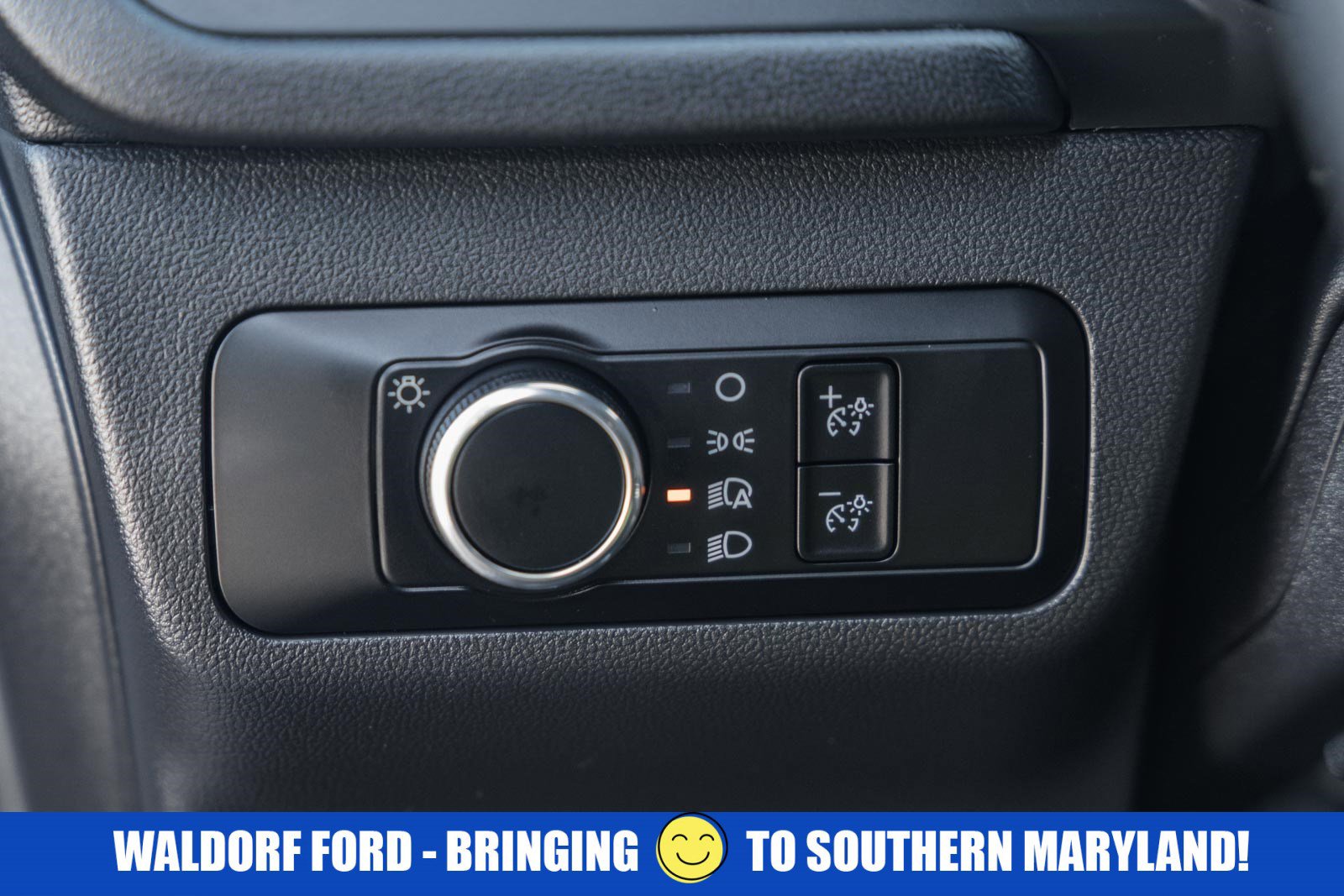 Used 2025 Ford Escape ST-Line image 42