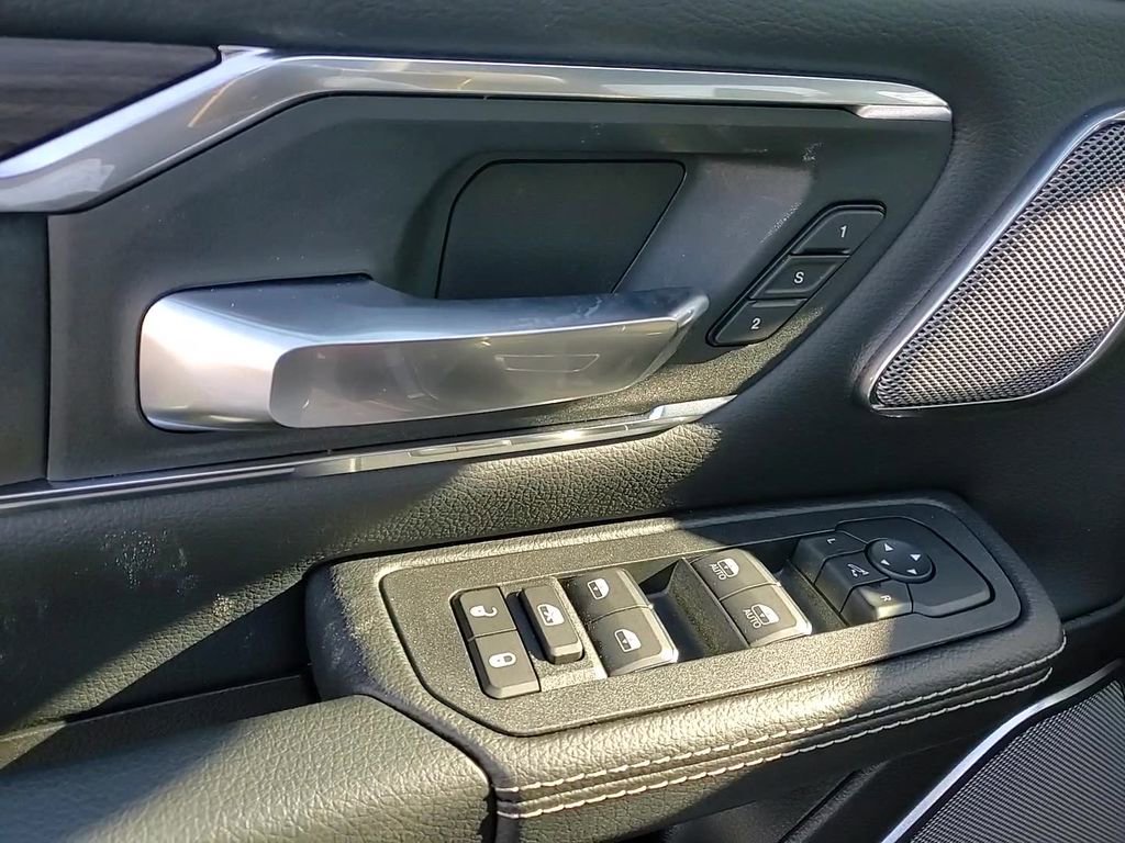 New 2026 RAM 1500 Laramie w/ Night Edition image 9