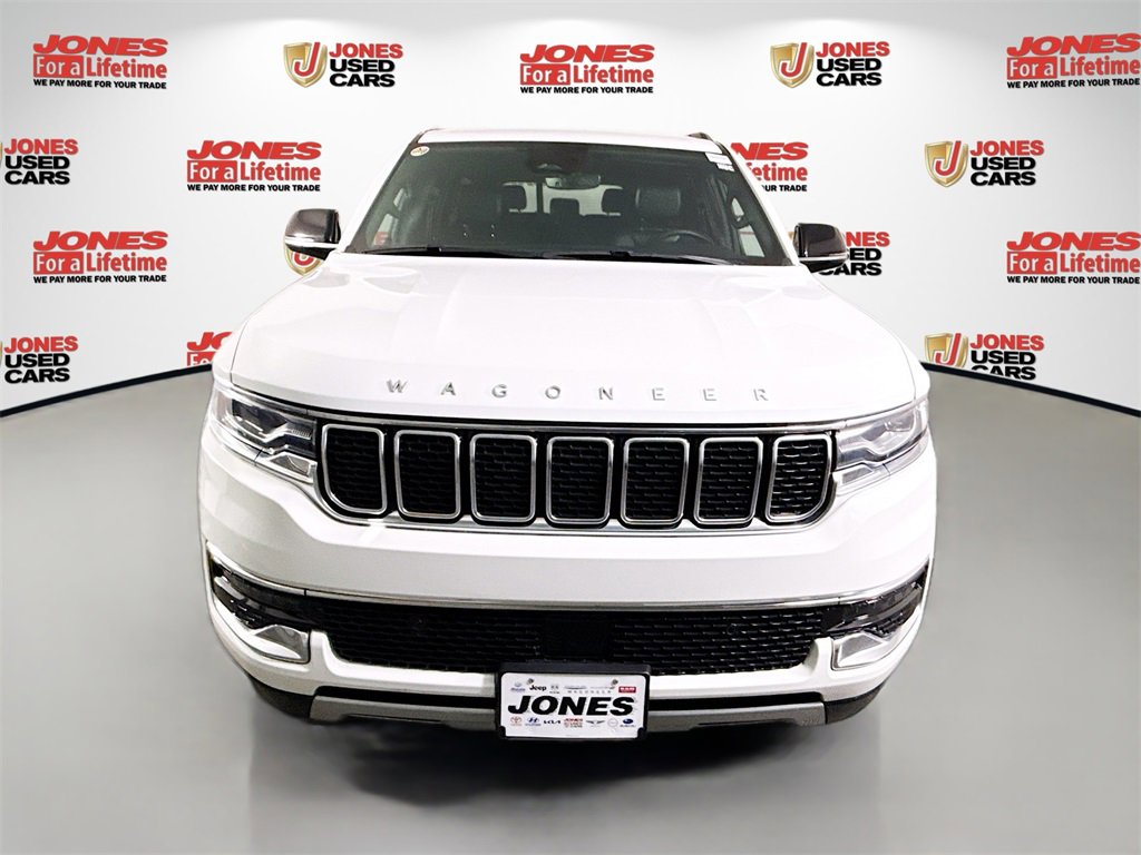 Used 2024 Jeep Wagoneer L Series II w/ Flexible Seating Group image 13