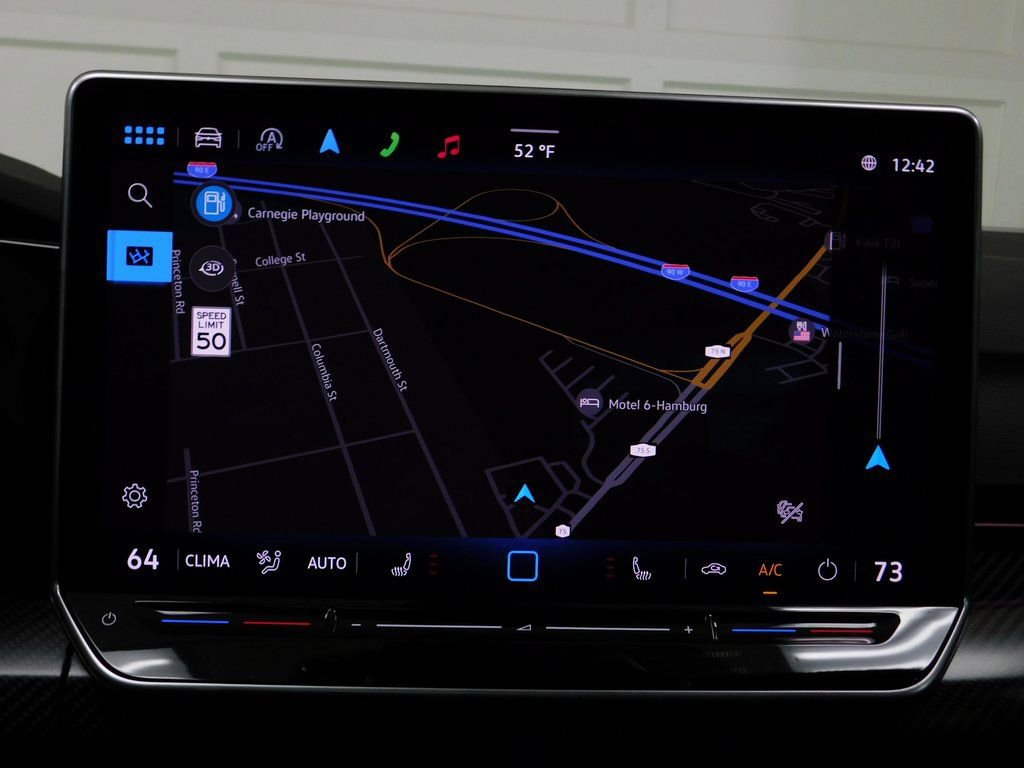 Used 2025 Volkswagen Golf R image 52