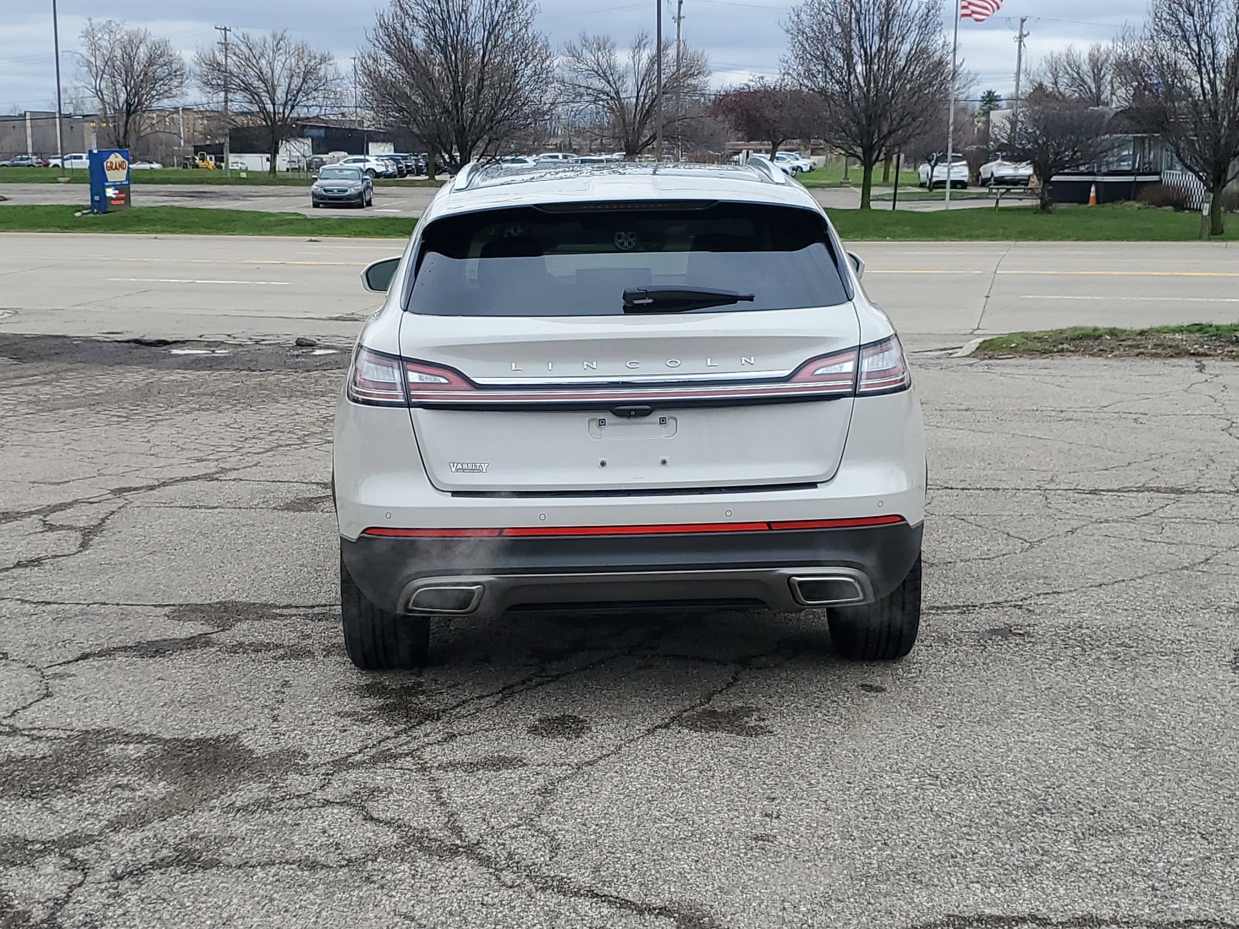 Certified 2022 Lincoln Nautilus Reserve AWD/4WD image 5