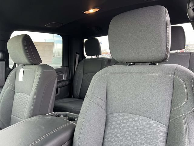 New 2026 RAM 2500 Big Horn AWD/4WD image 15