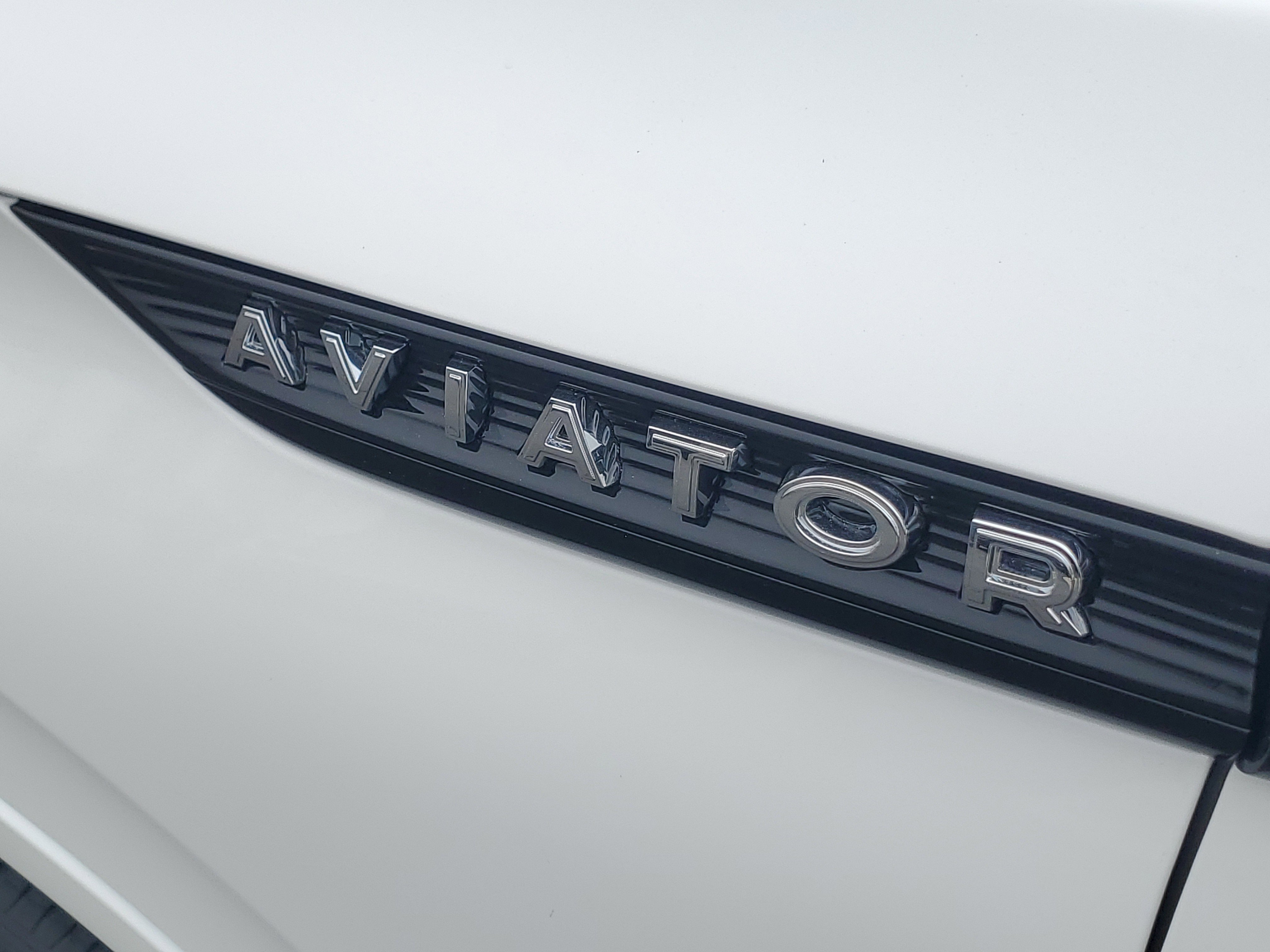 New 2026 Lincoln Aviator Reserve image 7