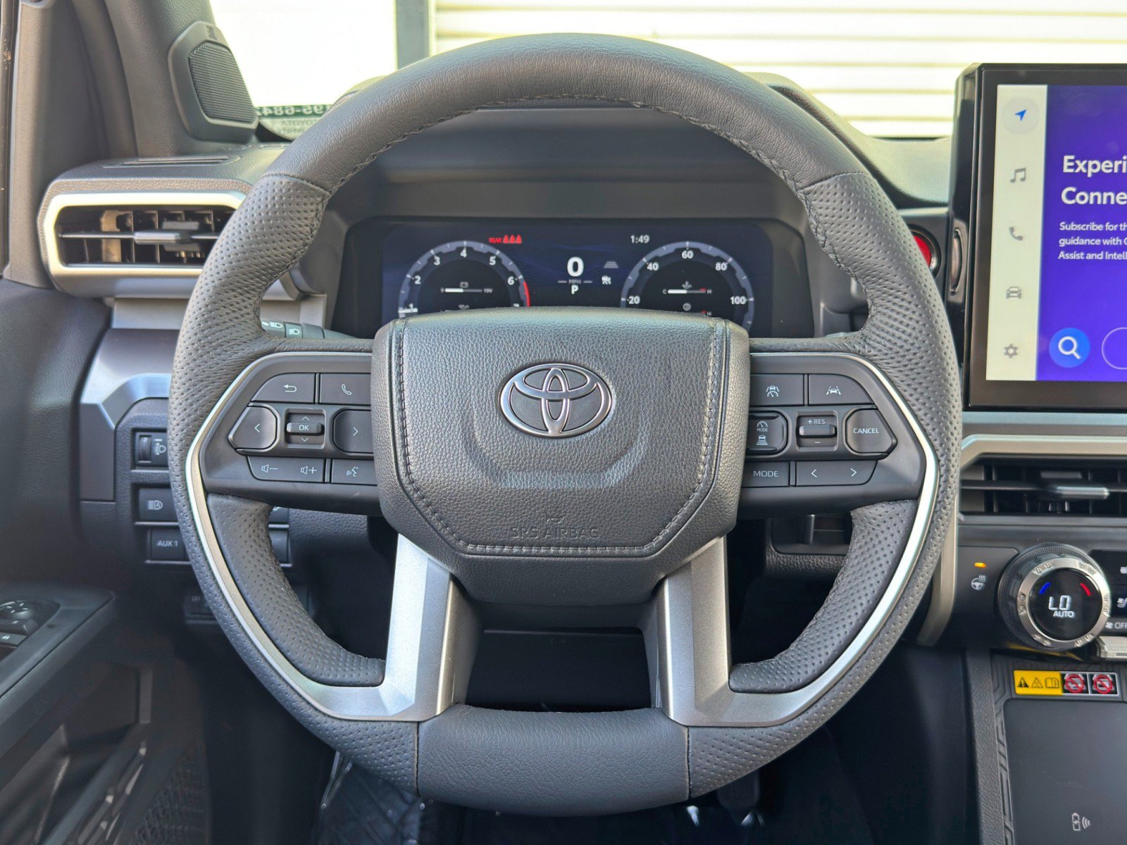 Used 2025 Toyota Tacoma TRD Off-Road w/ TRD Off Road Premium Package AWD/4WD image 20