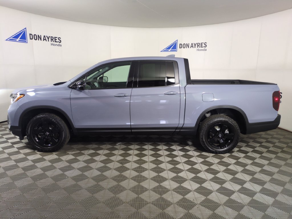 Certified 2026 Honda Ridgeline Black Edition image 2