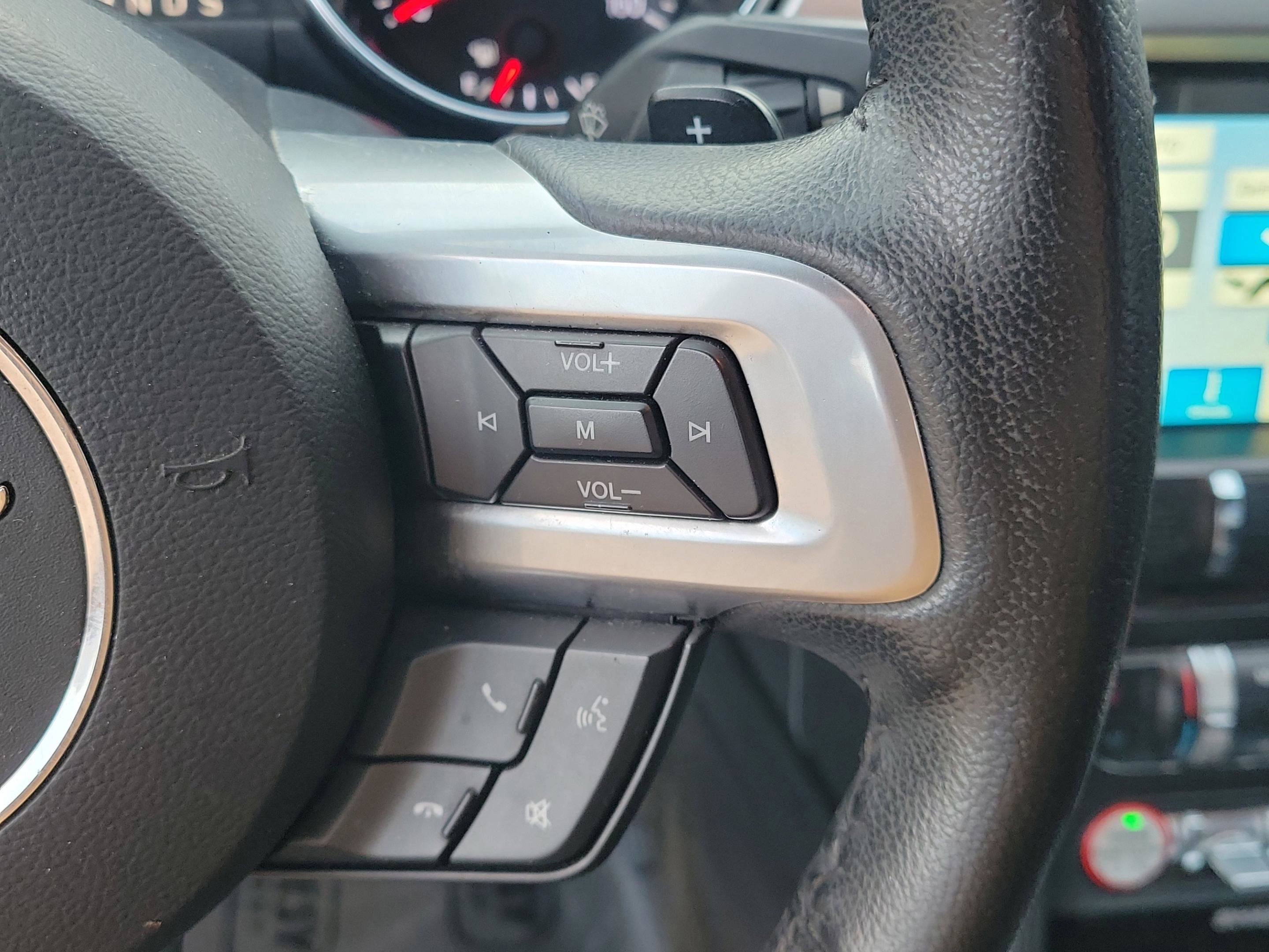 Used 2016 Ford Mustang Premium image 23