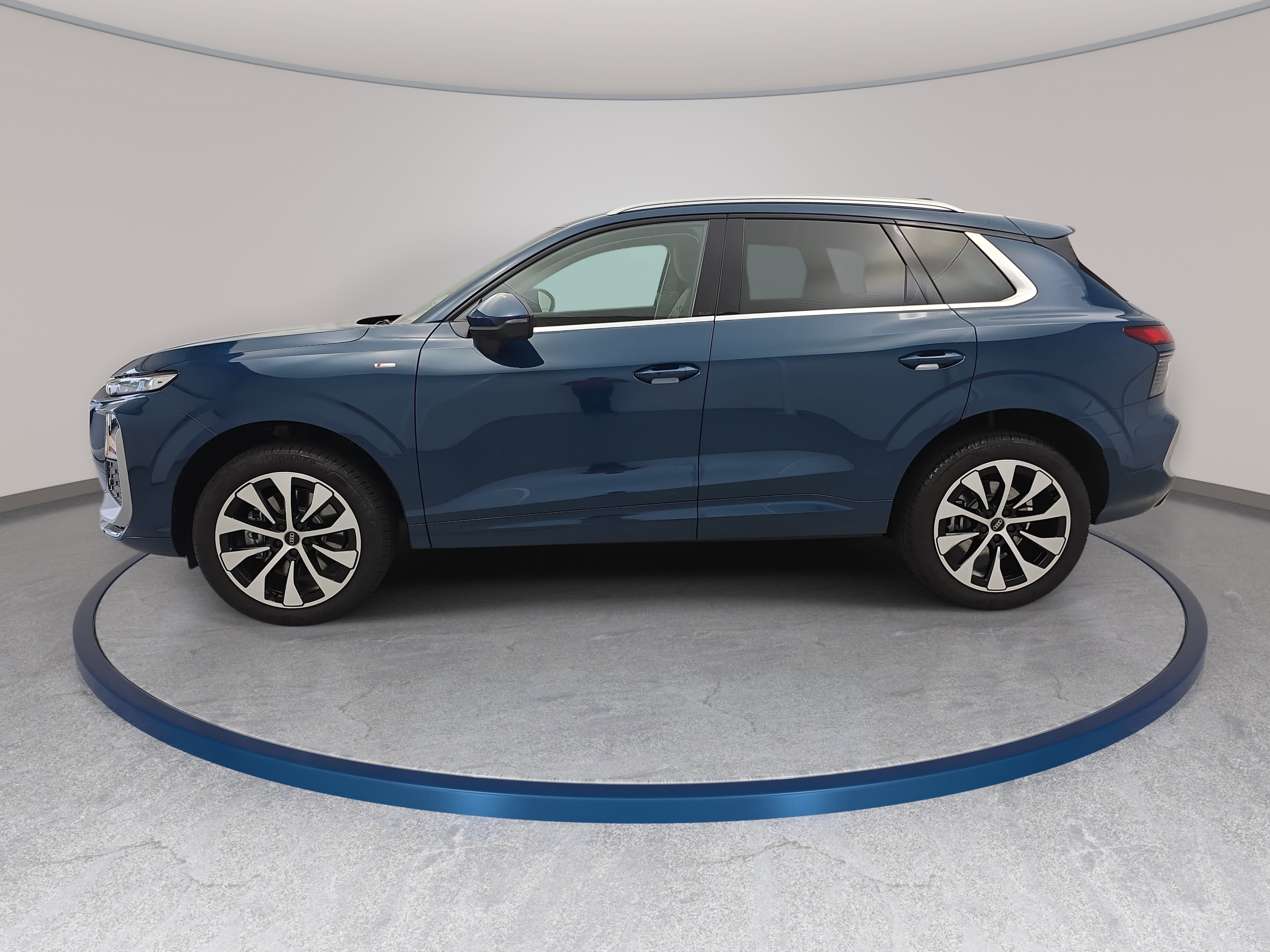 New 2026 Audi Q3 quattro 2.0T AWD/4WD image 8