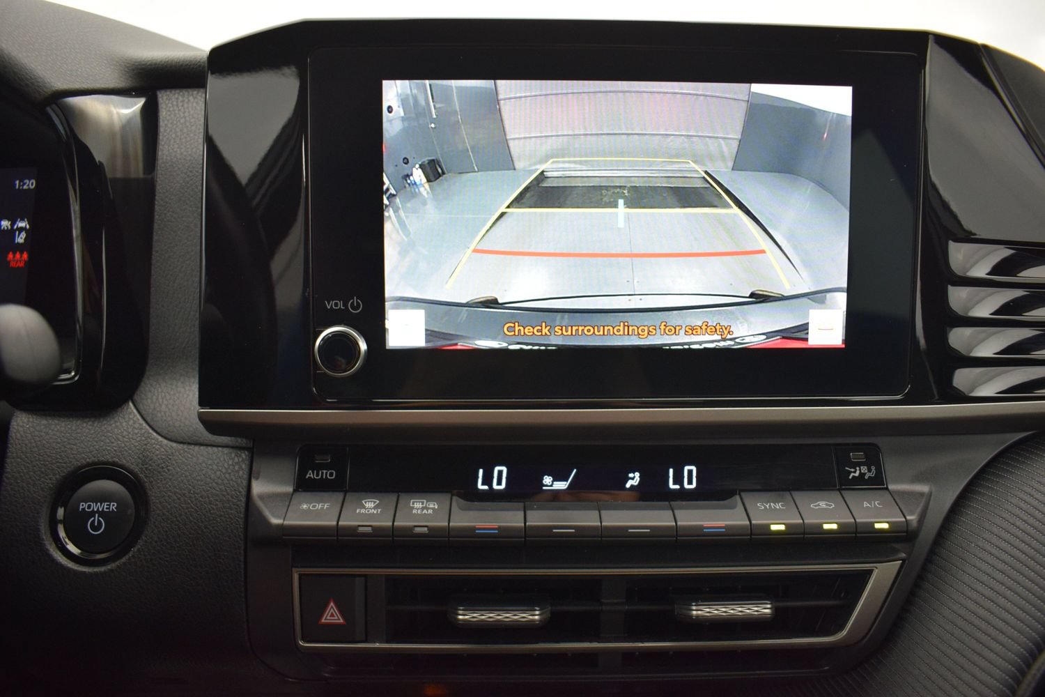 Used 2025 Toyota Camry SE FWD image 16