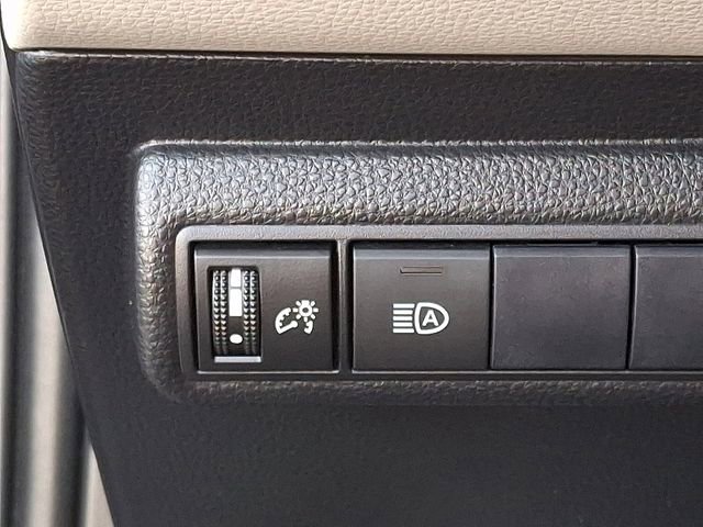Certified 2021 Toyota Corolla LE w/ Carpet Mat Package (TMS) image 26