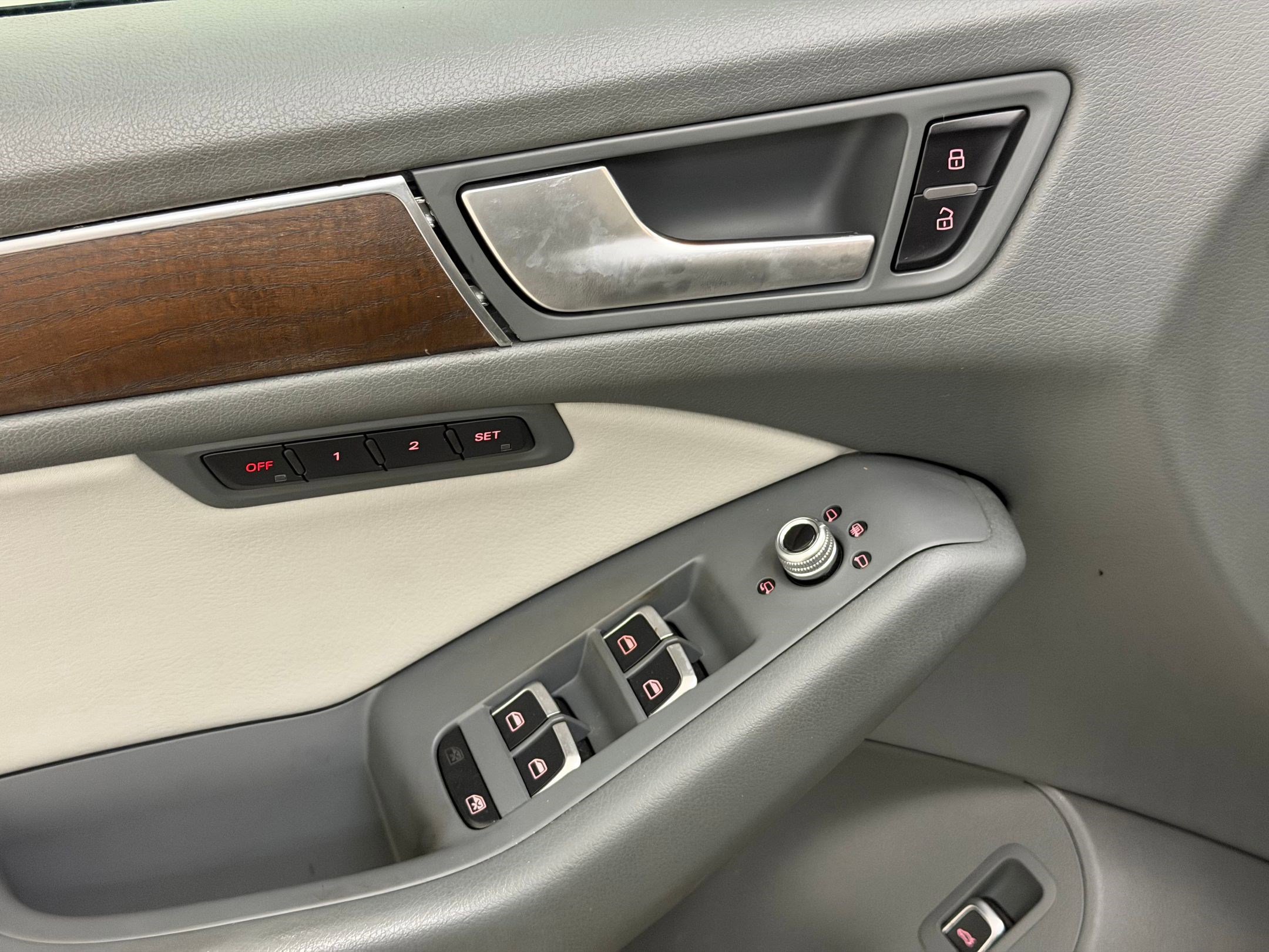 Used 2013 Audi Q5 2.0T Premium Plus w/ Premium Plus Pkg image 25