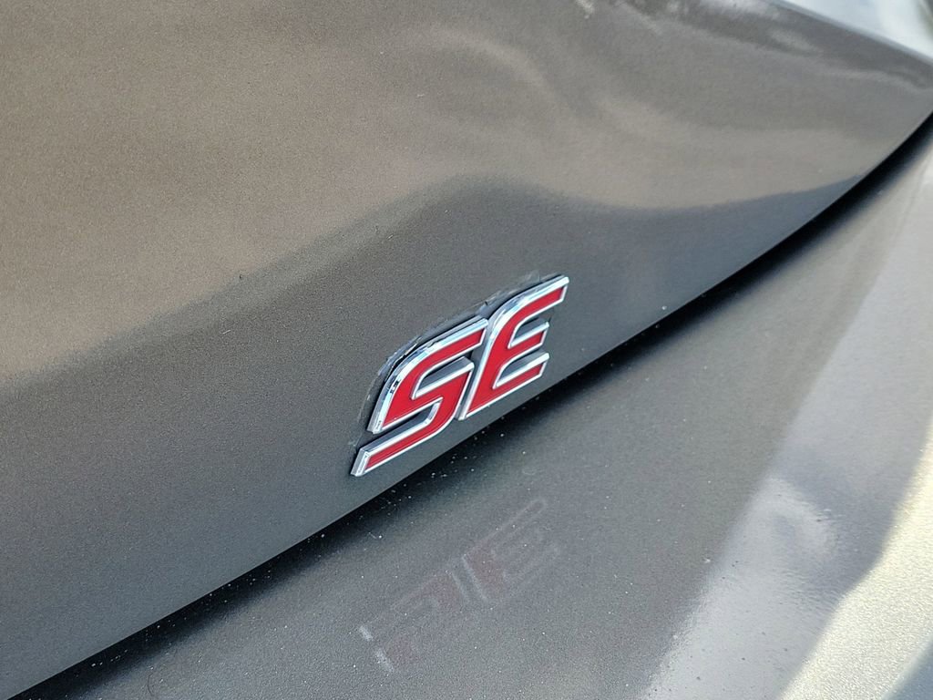 Used 2019 Toyota Corolla SE FWD image 6