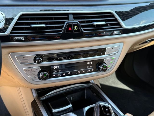 Used 2019 BMW 740i w/ Executive Package image 17