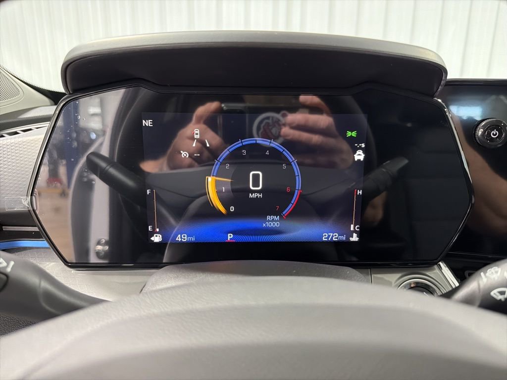 New 2026 Chevrolet Trax LT w/ Sunroof Package image 26