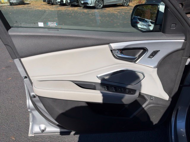 Used 2019 Acura RDX w/ Technology Package AWD/4WD image 18
