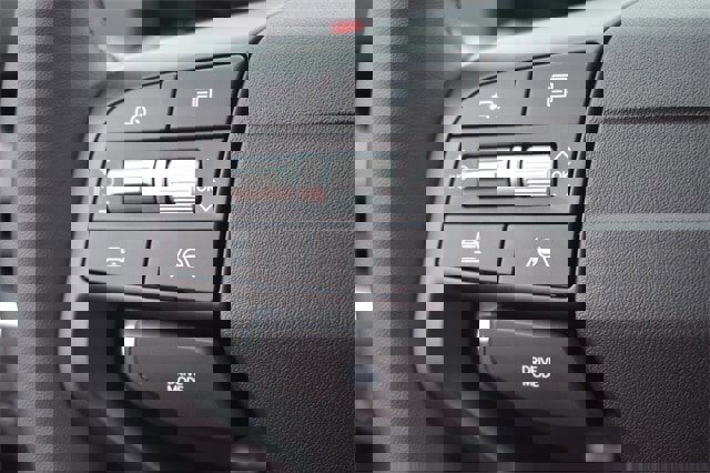 New 2025 Kia K4 EX image 21