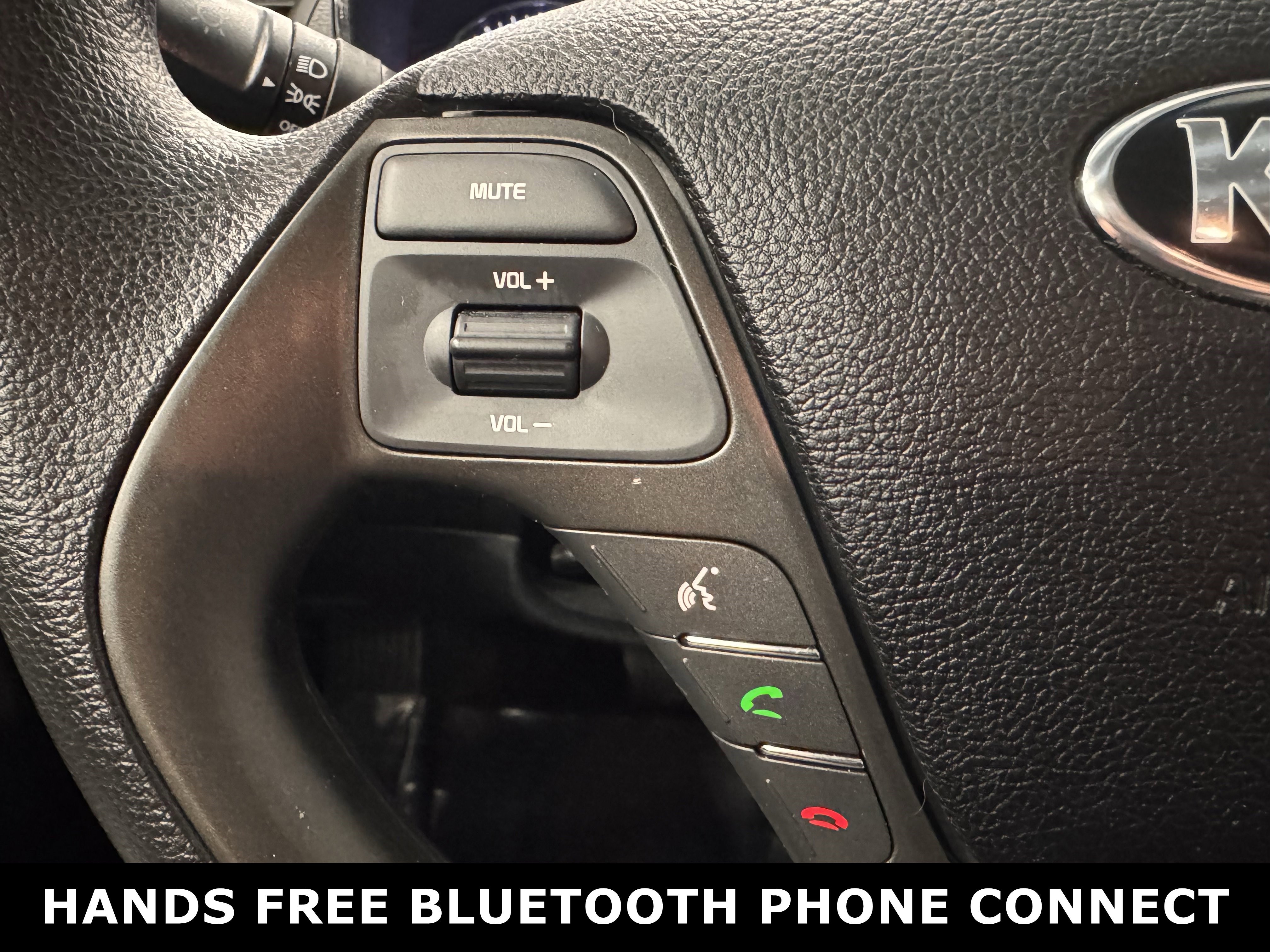 Used 2016 Kia Forte LX image 12