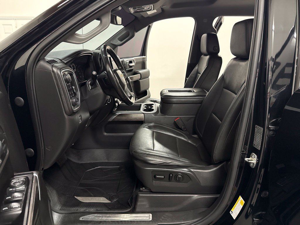 Used 2019 Chevrolet Silverado 1500 LTZ w/ LTZ Texas Edition AWD/4WD image 13