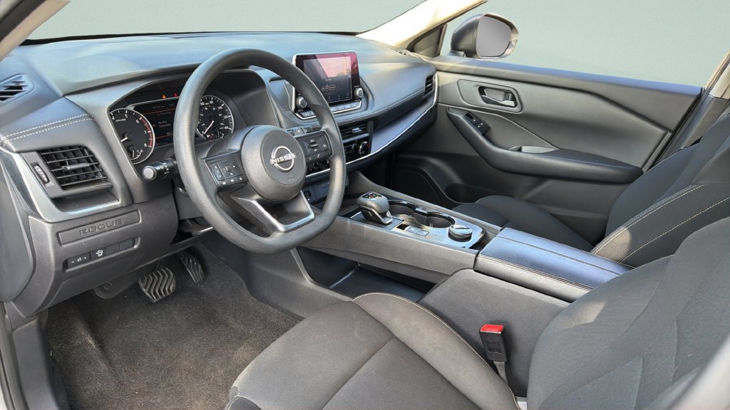 Used 2024 Nissan Rogue S AWD/4WD image 33