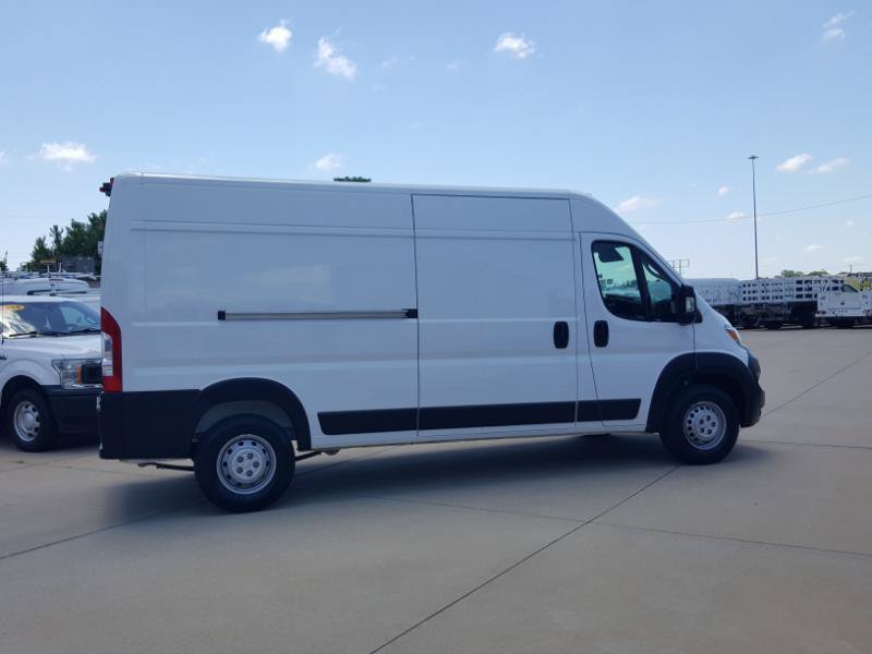 Used 2024 RAM ProMaster 2500 w/ Convenience Group FWD image 6