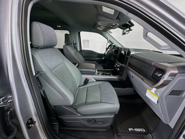 New 2025 Ford F150 XLT image 32