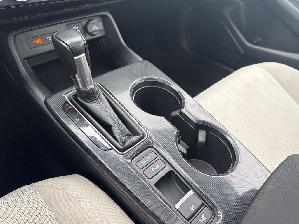 Certified 2022 Honda Civic EX image 30