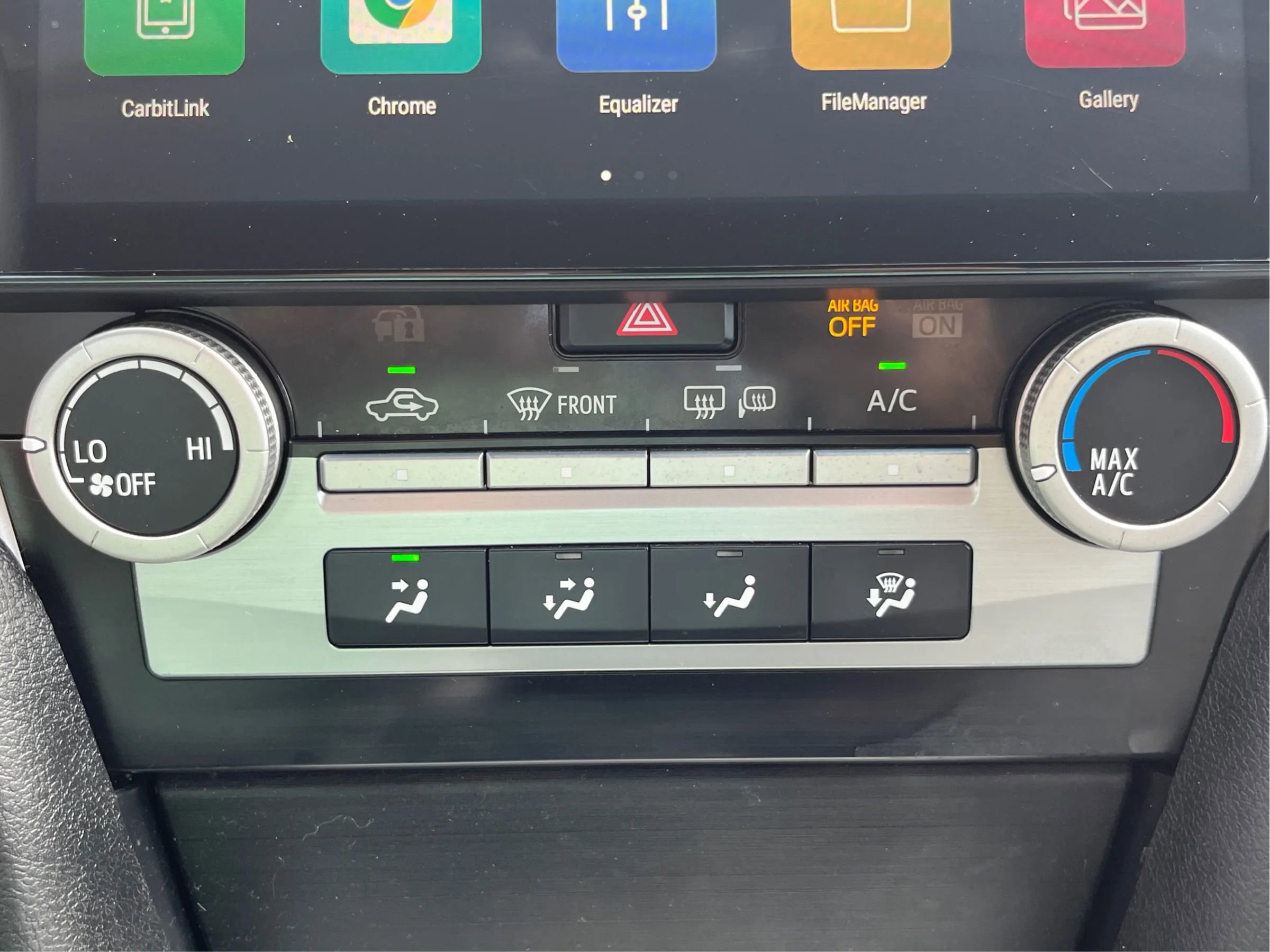 Used 2014 Toyota Camry SE image 29