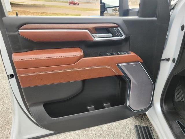 Certified 2024 GMC Sierra 3500 Denali Ultimate image 15