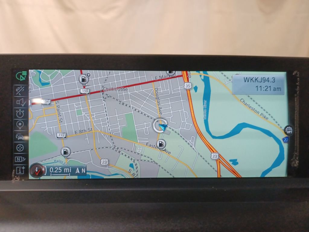 Used 2016 BMW 228i xDrive Convertible image 19