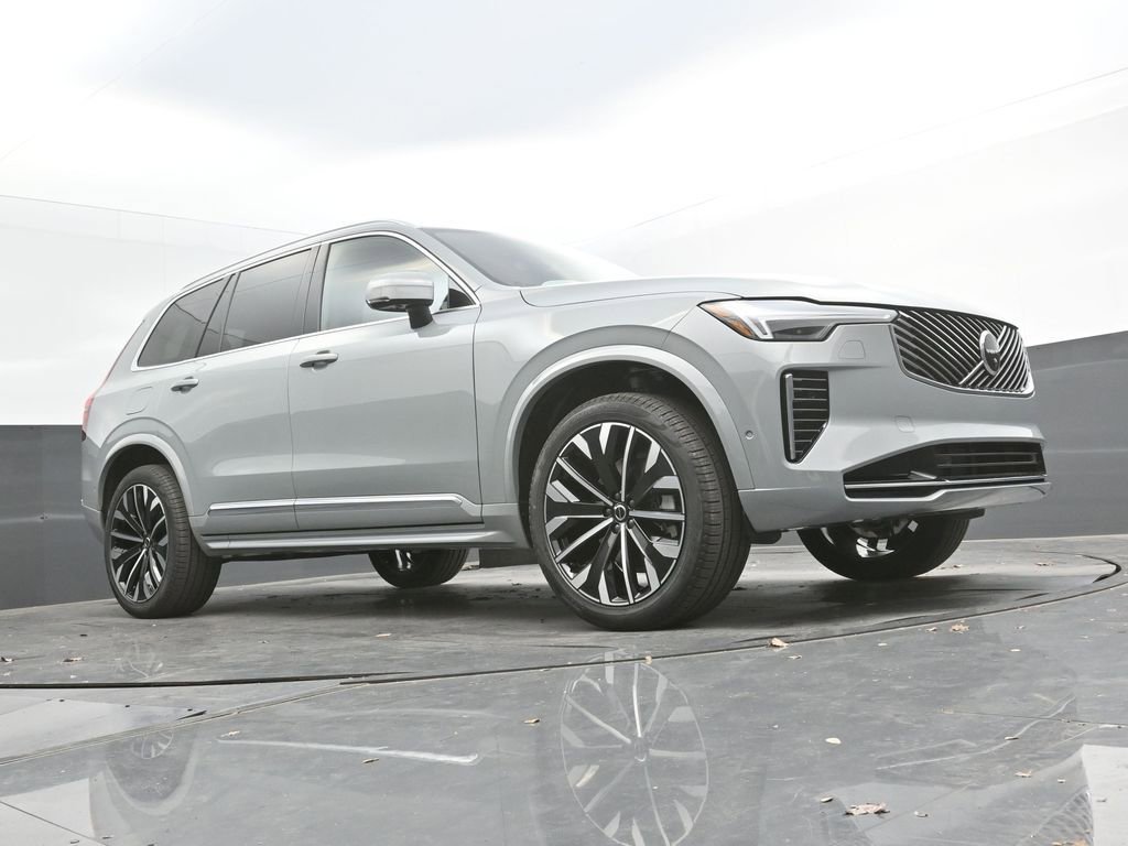 New 2026 Volvo XC90 B6 Plus w/ Protection Package Premier image 33