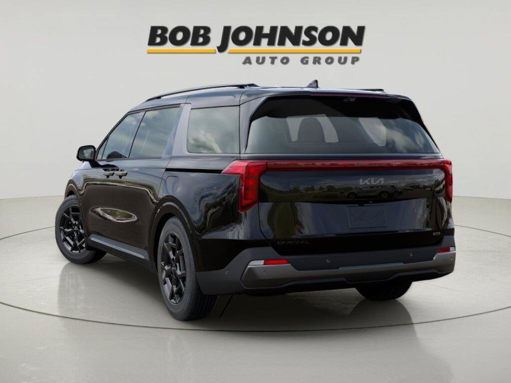 New 2027 Kia Carnival SX w/ Dark Edition Package FWD image 5