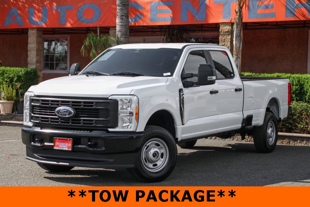 Used 2023 Ford F350 XL image 4