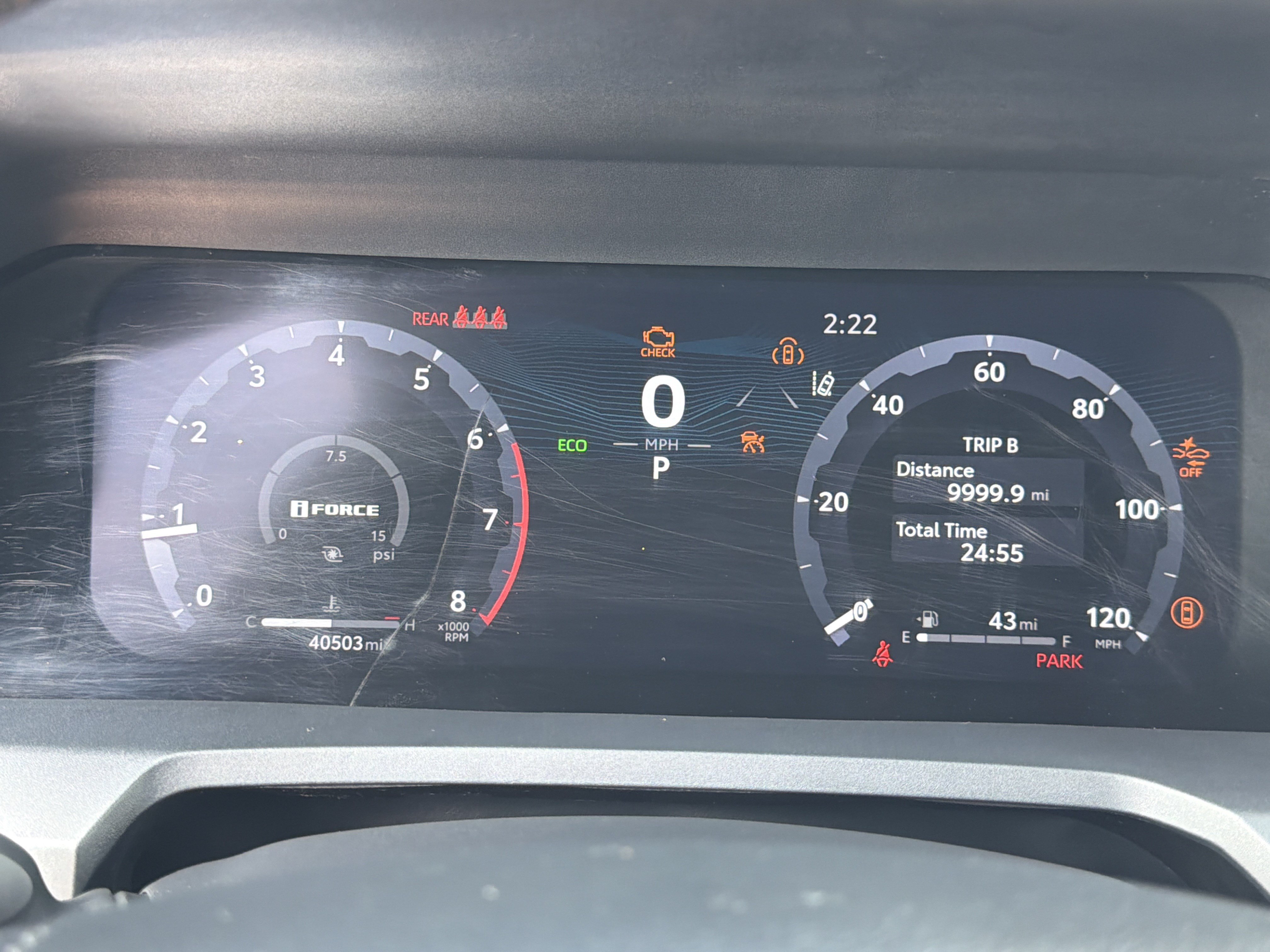 Used 2024 Toyota Tacoma TRD Sport AWD/4WD image 31