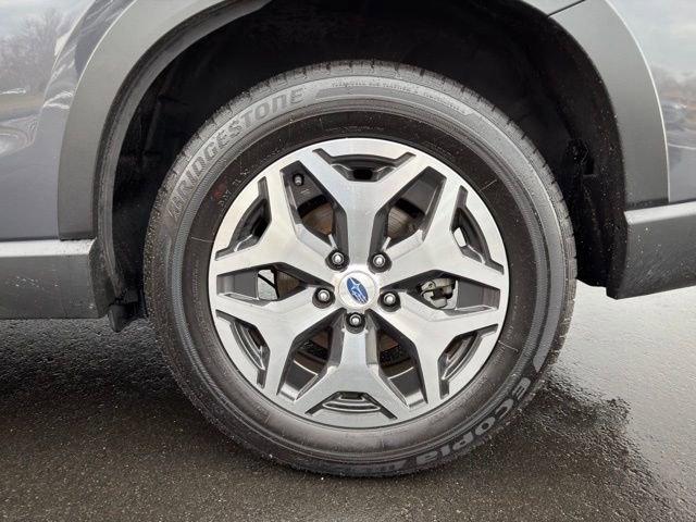 Used 2023 Subaru Forester Premium image 28