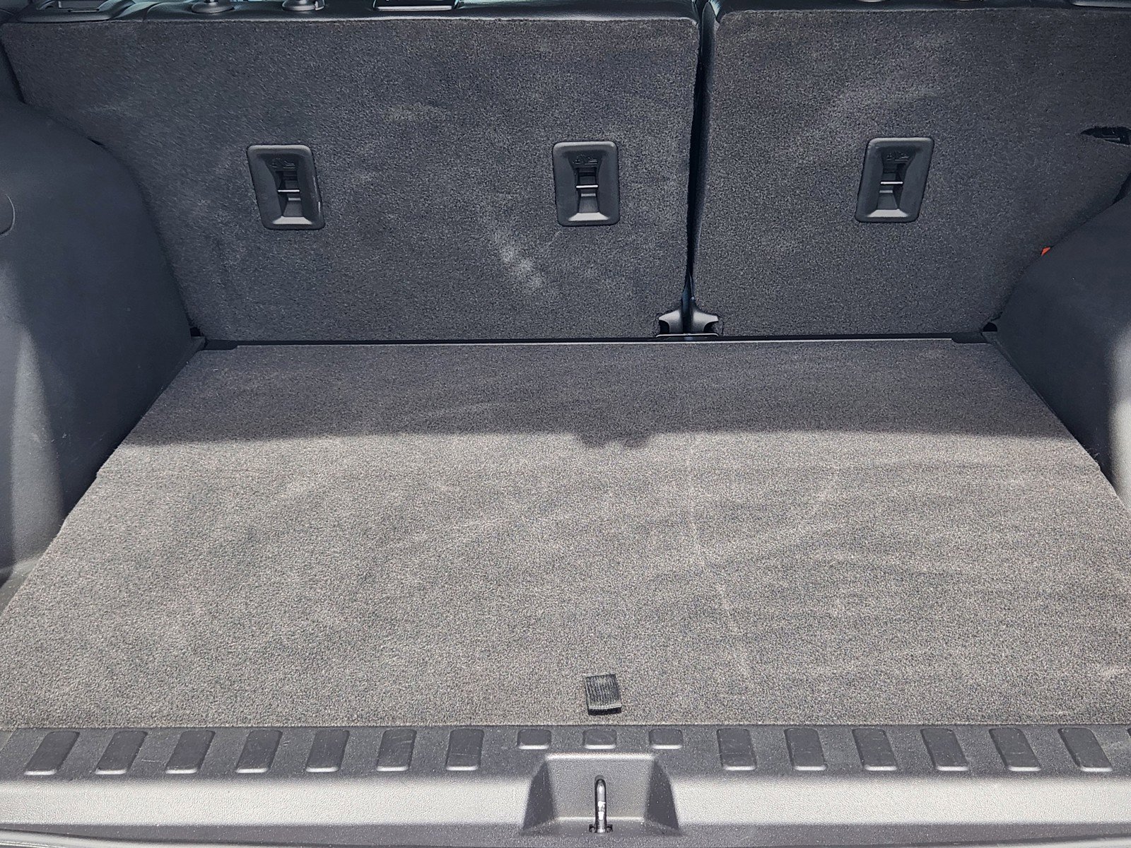 Used 2021 Chevrolet Equinox Premier FWD image 26