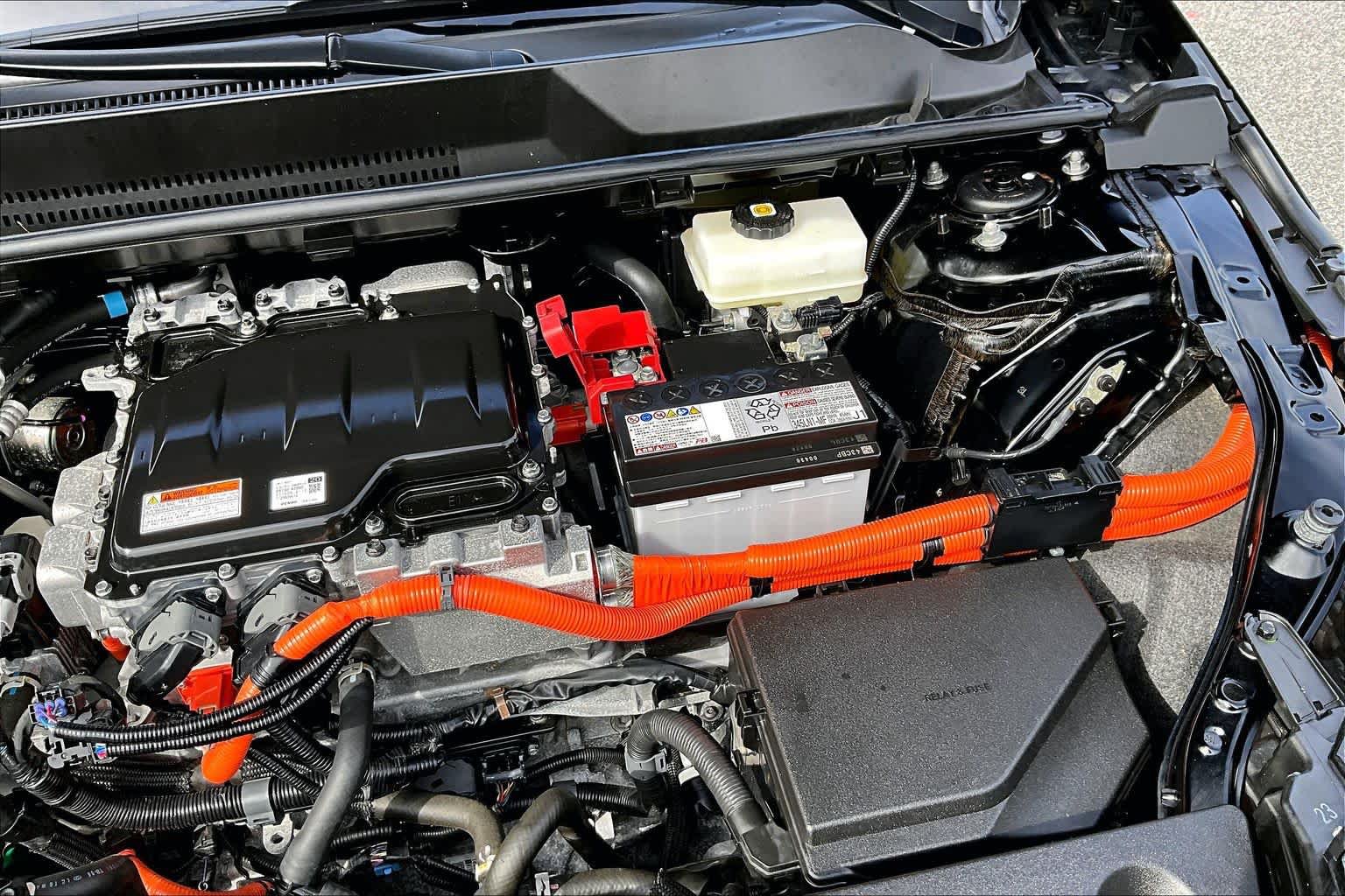 Used 2023 Toyota bZ4X AWD image 32