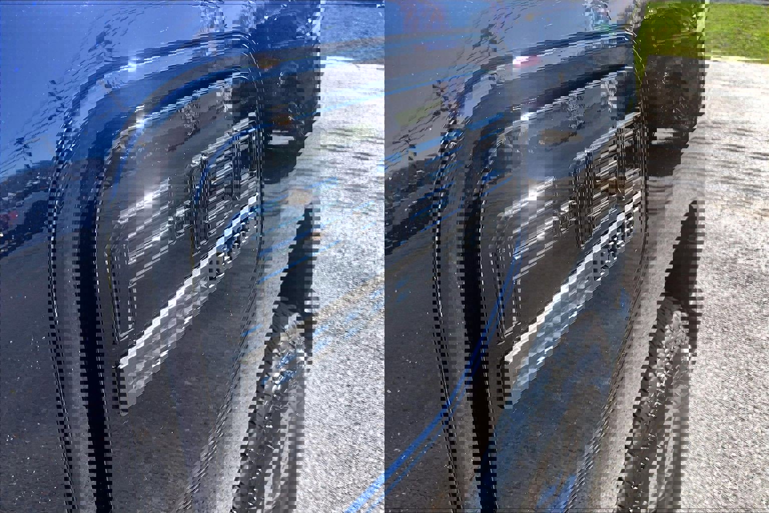 Certified 2023 Ford F150 Lightning Lariat w/ Equipment Group 511A High image 31